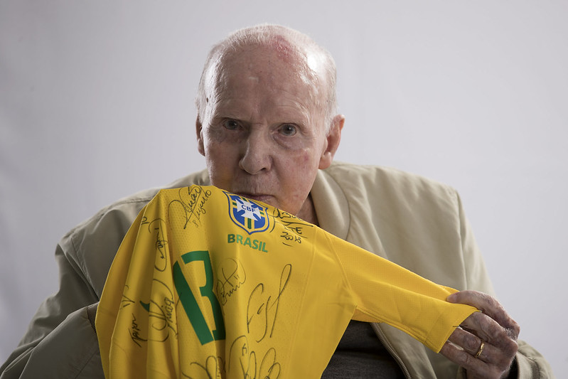 Aos 90 anos, Zagallo está em bom estado e respira sem ajuda de aparelhos. Foto: Lucas Figueiredo/CBF