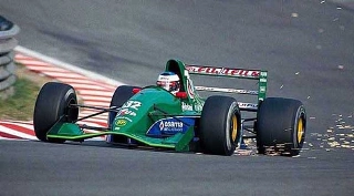 Olhos no retrovisor: Michael Schumacher em seu 'Dia D' na F&oacute;rmula 1, h&aacute; 35 anos