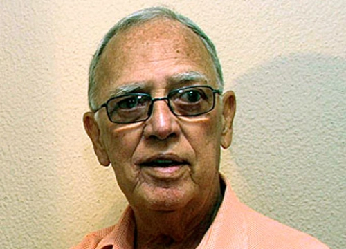 Armando Nogueira  - Ex-jornalista e escritor