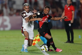 O Mengão é o sexto colocado com 30 pontos, já o Dragão é o 18º, somando 17 pontos. Foto: Gilván de Souza/Flamengo