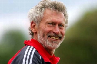 Parab&eacute;ns, Breitner! Um dos mais completos jogadores da Alemanha comemora 75 anos