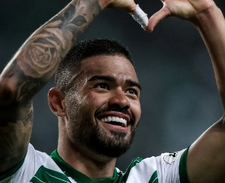 Jogador de 25 anos está no clube português desde 2020. Foto: Facebook/Sporting/Divulgação