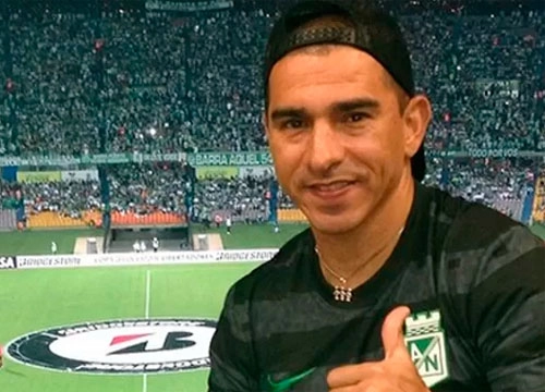 Aristizábal  - Ex-atacante do São Paulo e Cruzeiro