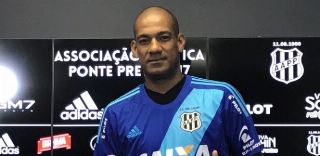 Ponte Preta anuncia rescisão de contrato do zagueiro Rodrigo