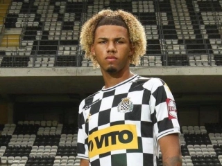 Jogador de 20 anos deve assinar contrato até o fim de 2022 com o Peixe. Foto: Divulgação