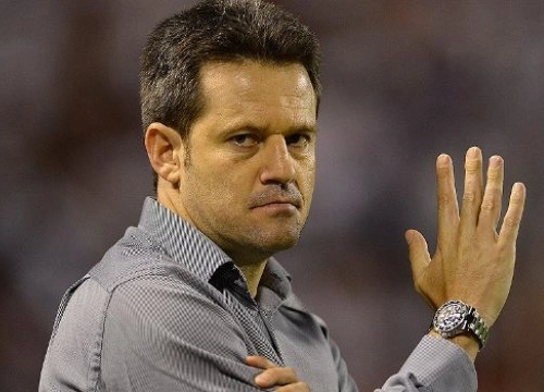 Argel Fuchs - Ex-zagueiro do Inter, Palmeiras, Santos e Benfica