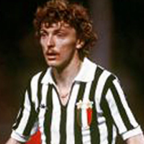 Boniek   - Ex-meia da Juventus de Turim