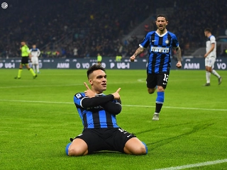 Lautaro Martínez vem sendo monitorado pela direção do clube merengue. Foto: Facebook/Reprodução