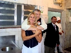 Parab&eacute;ns, Hort&ecirc;ncia! Veja o dia em que ela e Milton Neves bagun&ccedil;aram a cozinha de um restaurante