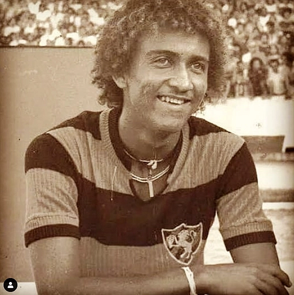 Em 1977, pelo Sport. Foto: Divulgação