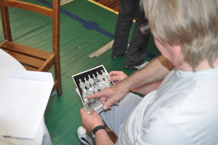 Em 29 de setembro de 2012, Pedrinho Pasca com foto dos juniores do Palmeiras da década de 60. Na imagem, entre outros, está seu irmão Écio Pasca. Foto: Marcos Júnior/Portal TT