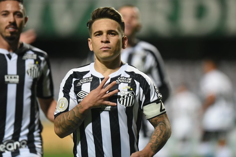 Santos encaminha a contrata&Atilde;&sect;&Atilde;&pound;o de meia argentino e tenta empr&Atilde;&copy;stimo de  Soteldo - Not&Atilde;&shy;cias - Terceiro Tempo