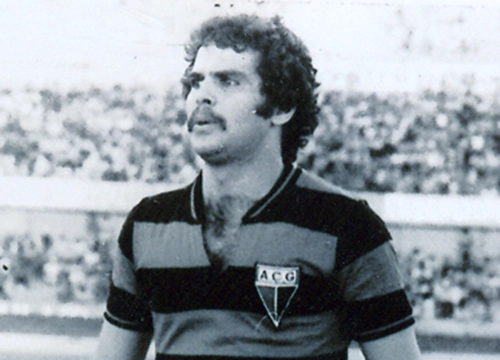 Bô ou Bo - Ex-zagueiro do Garça, Atlético-GO, Comercial, Guarani e Marília