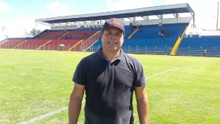Parab&eacute;ns, Paulinho McLaren! Ex-atacante, hoje treinador, completa 63 anos!