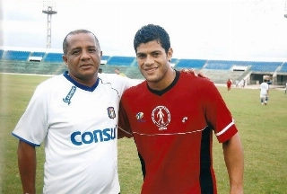 Para Gilsimar, a maior qualidade do Hulk, que já tinha o apelido naquela época, sempre foi o chute potente