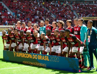 O dinheiro que o Flamengo gera faz com que o time seja sempre forte, com bons jogadores