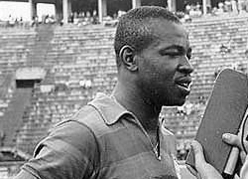 Brand&atilde;ozinho - Ex-volante da Portuguesa