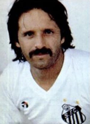 Pelo Santos, em 1983. Foto: Divulgação
