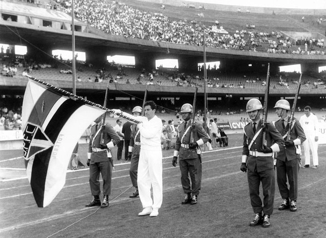 As olimpíadas, atletas, eleições e diretores abnegados do São Paulo Futebol Clube entre 50 e 60, sempre serão lembrados no Morumbi. Foto: Sarkis