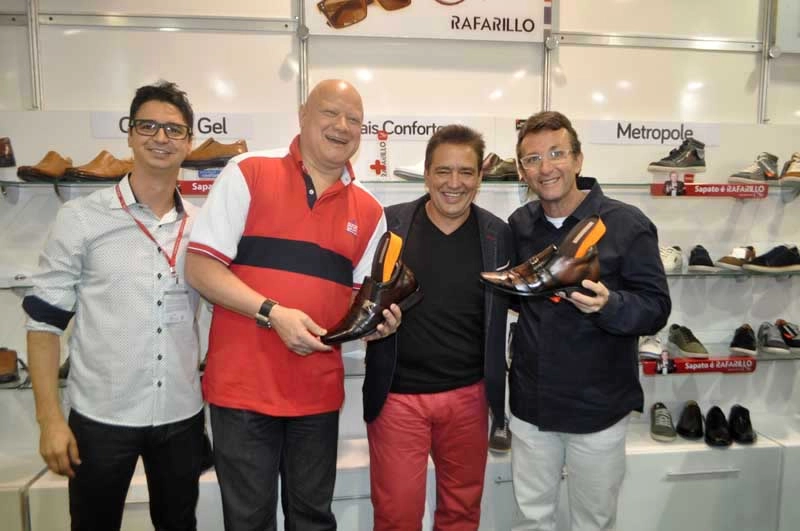 Em 16 de julho de 2014 no stand da Rafarillo na Francal, no Anhembi. Ronilson Andrade, Ronaldo, Valter Cintra e Neto. Foto: Marcos Júnior/Portal TT