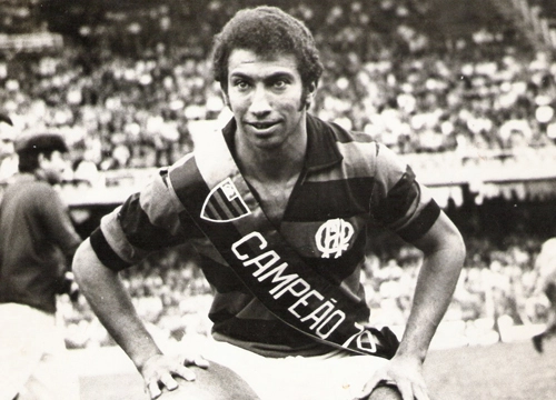 Z&eacute; Leite  - Ex-ponta-direita do Vila Nova e Furac&atilde;o