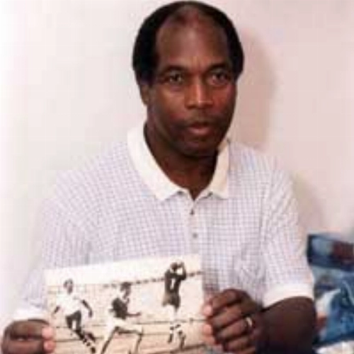 Ari Clemente  - Ex-lateral do Corinthians e Bangu