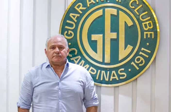 Em 1º de maio de 2024, dia em que foi anunciado como executivo de futebol do Guarani Futebol Clube. Foto: Divulgação/Guarani
