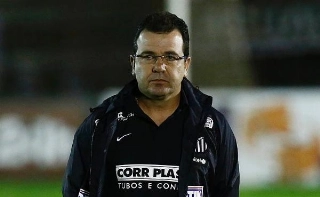 Walter, Gabigol e críticas a jovens derrubam Enderson no Santos