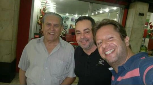 Joseval Peixoto, um amigo e Marcelo Cury. Foto: arquivo pessoal