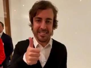 Piloto espanhol participou de evento do Citibank. Foto: Rafael M. Neves