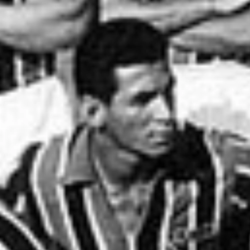Sarcinelli  - Ex-centroavante do S&atilde;o Paulo e do Flamengo