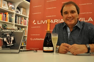 Evento aconteceu na Livraria da Vila do Shopping JK. Foto: Marcos Júnior Micheletti/Portal TT