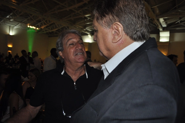 Eurico e Marinho Peres na festa que o Palmeiras promoveu para seus ex-jogadores em 20 de setembro de 2013, no Espaço Armazém, na Vila Leopoldina, zona oeste de São Paulo. Foto: Marcos Júnior/Portal TT