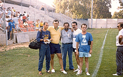 Macabíada-85, em Tel Aviv: Ricardo Setyon, Milton Neves, jornalista judaico-brasileiro (lá residente), Mário Marinho e Samuel Ferro.
