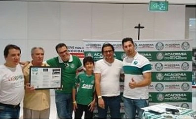 Mauro Beting e o ex-goleiro S&eacute;rgio, no anivers&aacute;rio de 101 do Palmeiras. Foto: reprodu&ccedil;&atilde;o