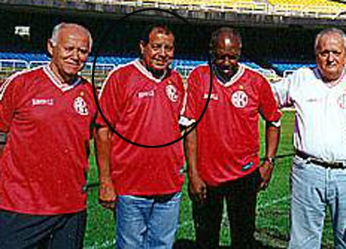Antoninho  - Ex-centroavante do América do Rio