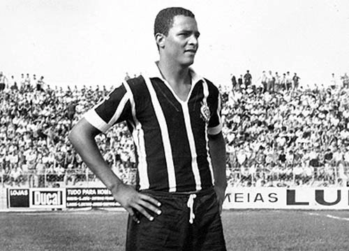 Lidu  - Ex-lateral do Corinthians, morto tragicamente