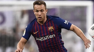 Imprensa espanhola colocou Arthur como um dos melhores do Barcelona na vitória sobre o Real Madrid 

