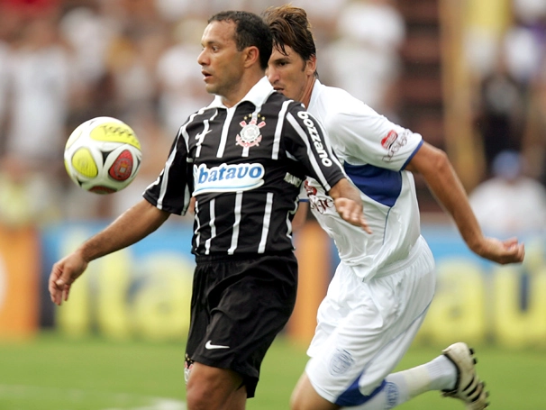 Iarley não conseguiu se destacar atuando pelo Corinthians. Foto: Reprodução/UOL