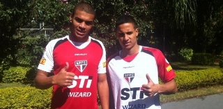 Chileno será apresentado nesta sexta-feira e chega ao clube por empréstimo até o fim de 2016