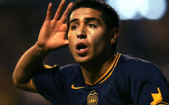 Em 2001, Juan Román Riquelme ajudou o Boca Juniors a conquistar o bicampeonato da Copa Libertadores da América. Foto: UOL