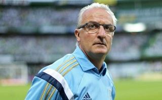 Dorival Júnior só não será técnico do Santos se não quiser. O treinador é unanimidade na cúpula alvinegra