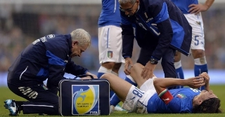 Itália perde meia por perna fraturada e empata por 0 a 0 em amistoso