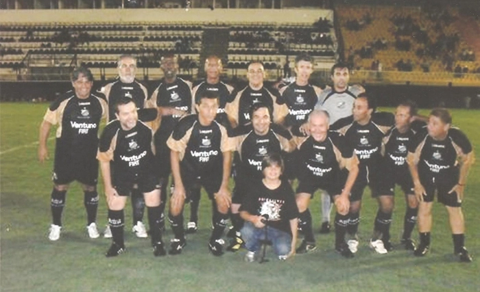 Em pé, da esquerda para a direita: Marcelo Veiga, Toninho Becon, Souza, Elias Dourado, Nei Pandolfo, Manguinha e Murilo. Agachados: Fernão, Alberto, Preto, Wilsinho, Adãozinho, Esquerdinha e Biro. Foto enviada por Toninho Becon