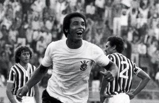 Morre Gerald&atilde;o, &iacute;dolo do Corinthians, que formou grande dupla com S&oacute;crates
