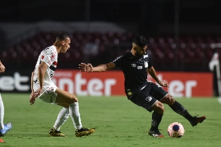 Clássico San-São foi disputado sem torcida por conta do coronavírus. Foto: Twitter/Reprodução
