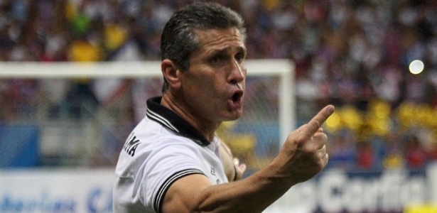 Time cruzmaltino demite Jorginho e busca o terceiro treinador na temporada