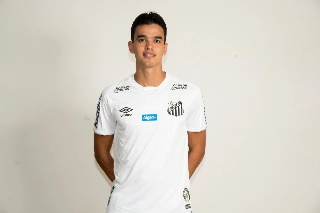 Furacão pagará cerca de R$ 10 milhões ao Peixe pelo defensor colombiano. Foto: Santos/Divulgação 