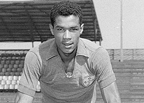 Servílio - Ex-atacante da Lusa e Palmeiras