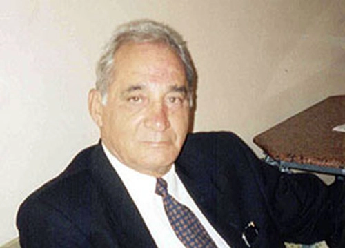 Altemir  - Ex-lateral do Gr&ecirc;mio e Atl&eacute;tico-PR